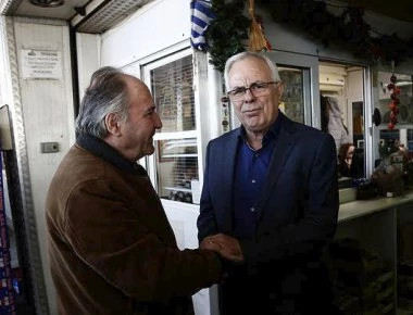 Στην Κεντρική Αγορά του Ρέντη ο Β. Αποστόλου - Κατατέθηκε η τροπολογία για την ίδρυση λαϊκών αγορών παραγωγών